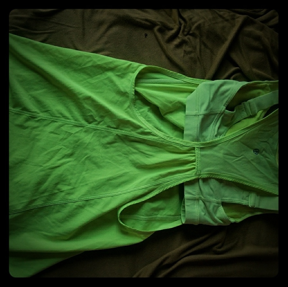 Lululemon open back tank