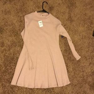 Super cute cream long sleeve dress (never worn)