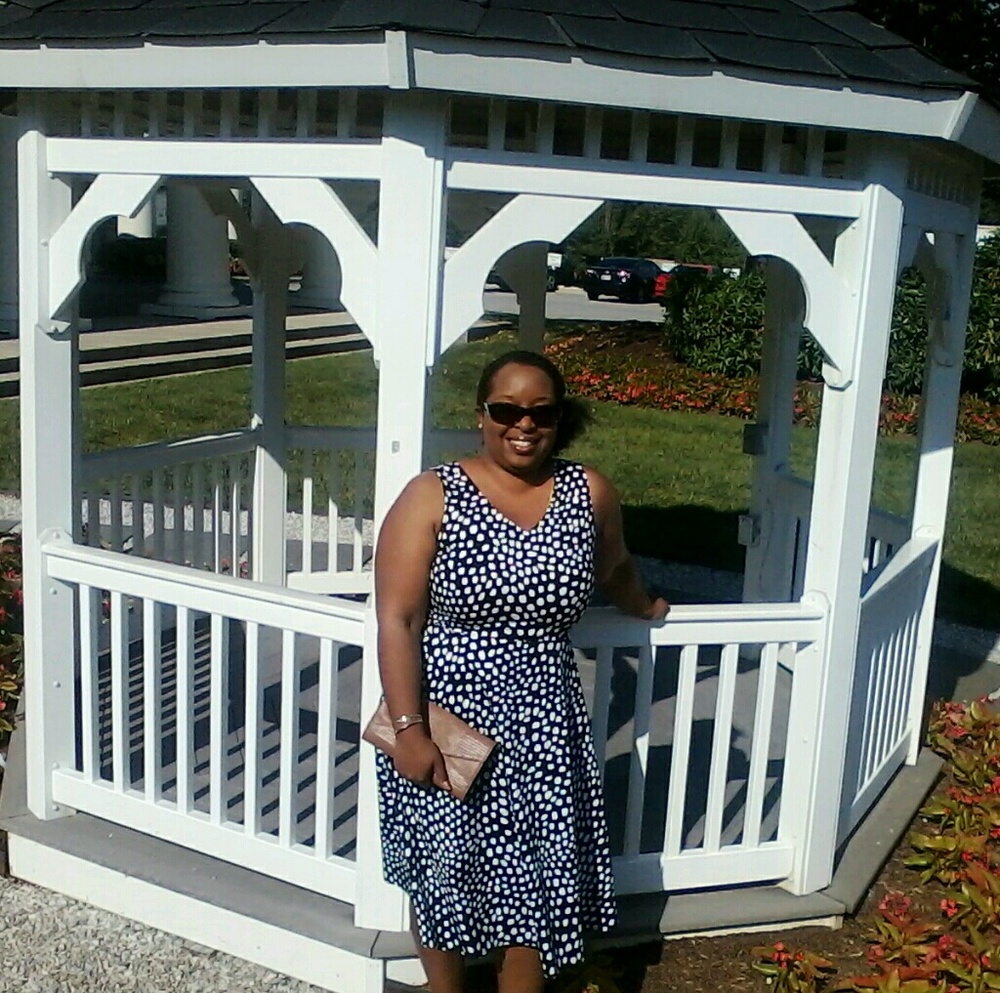 Meet your Posher, Iman