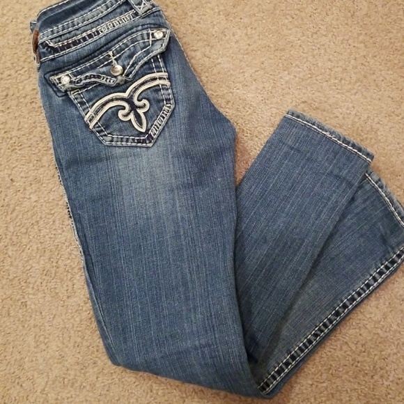 Rock Revival Jeans - Picture 4 of 4