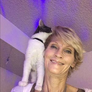 Meet your Posher, Tracy