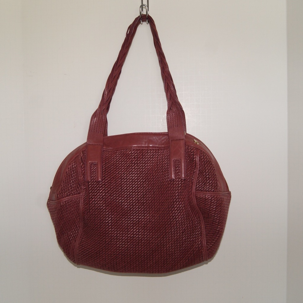 David & Scotti woven leather shoulder bag
