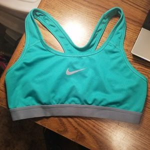 Nike Pro sports bra