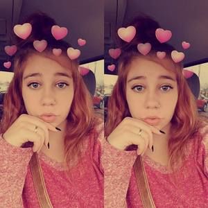 Meet your Posher, Desiray