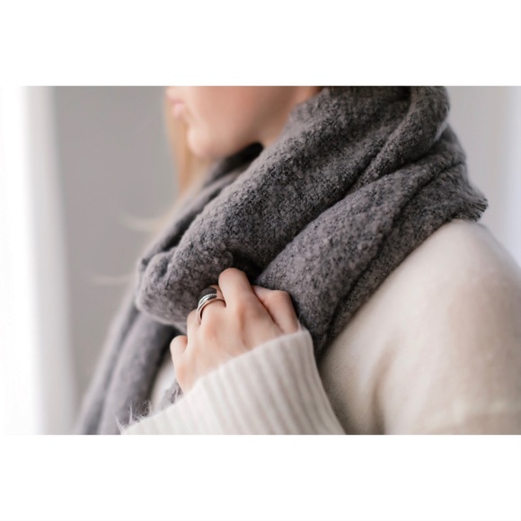 SALE! Bryant Park Soft Scarf 🔸Last 1 - Picture 4 of 8