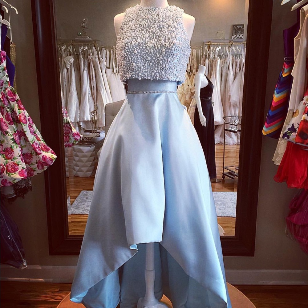 High-low gown prom dress