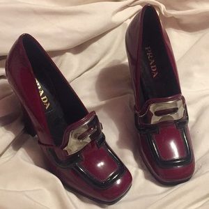 Prada Pumps