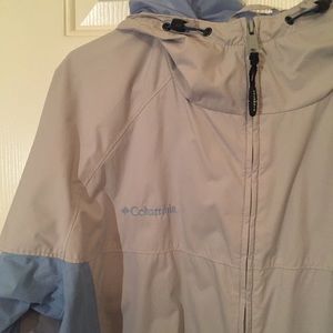 Columbia packable rain jacket size large
