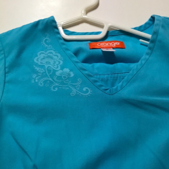 Scrubs - Picture 1 of 2