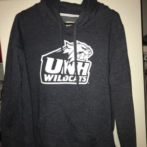 University Of New Hampshire sweatshirt