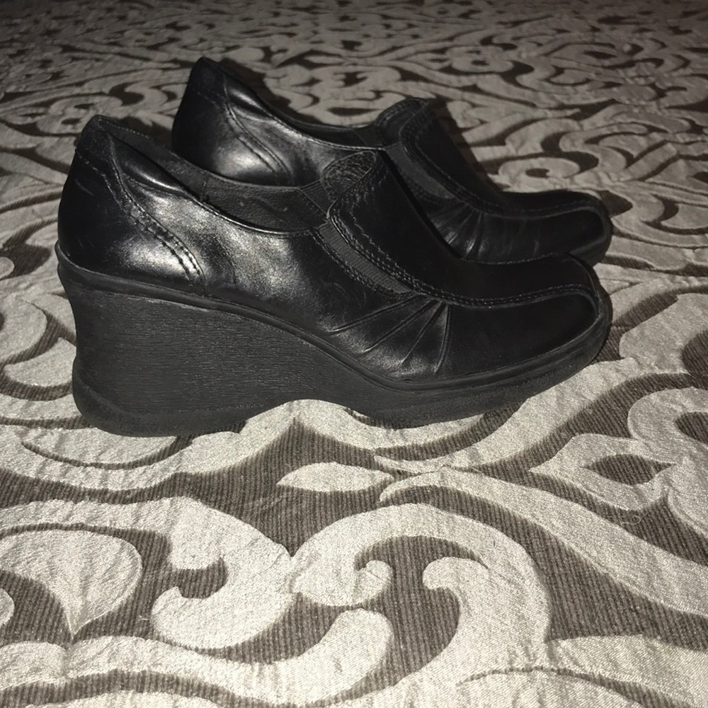 Cute & Comfortable Aldo shoes. Perfect for winter!