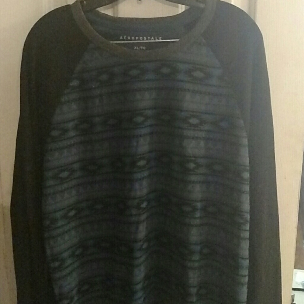 Aeropostale long sleeve shirt XL Aztec pattern