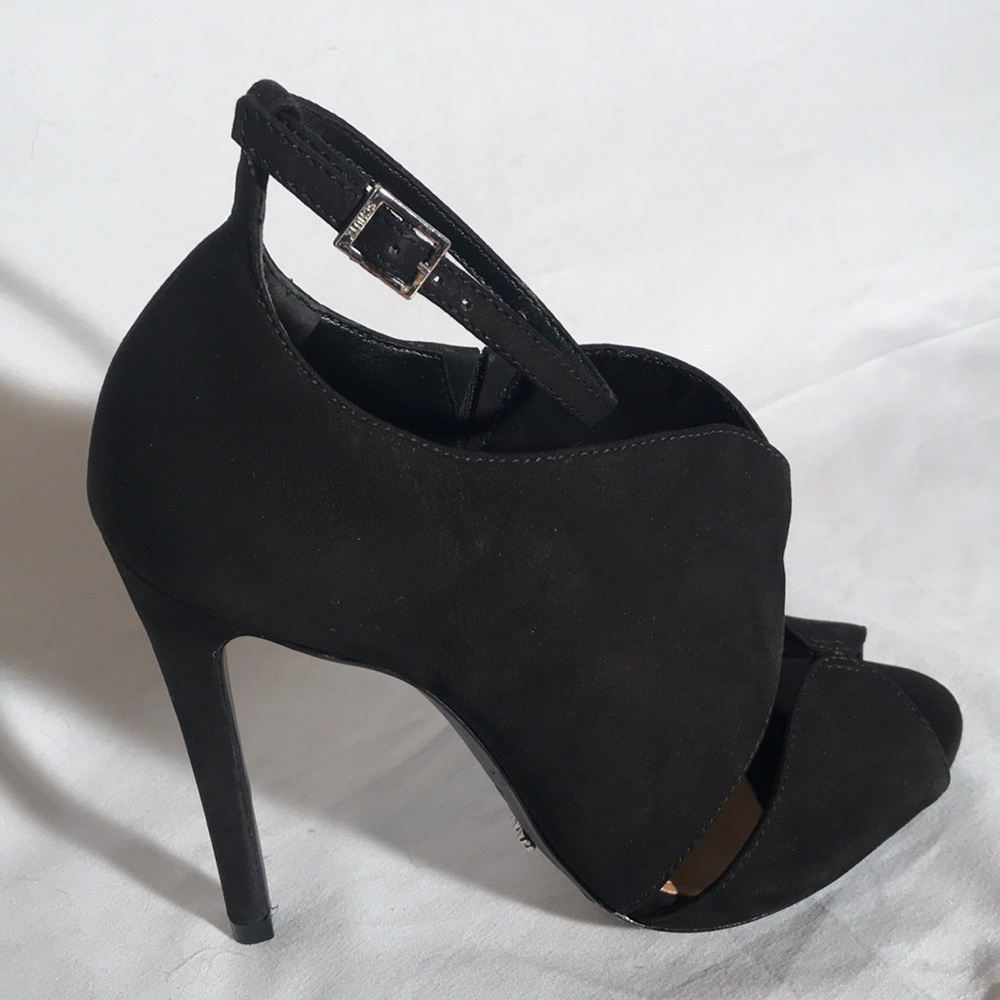 NIB Schutz “Moon” ankle-strap, open-toe, 4.5” boot