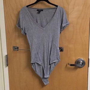 V NECK BODY SUIT