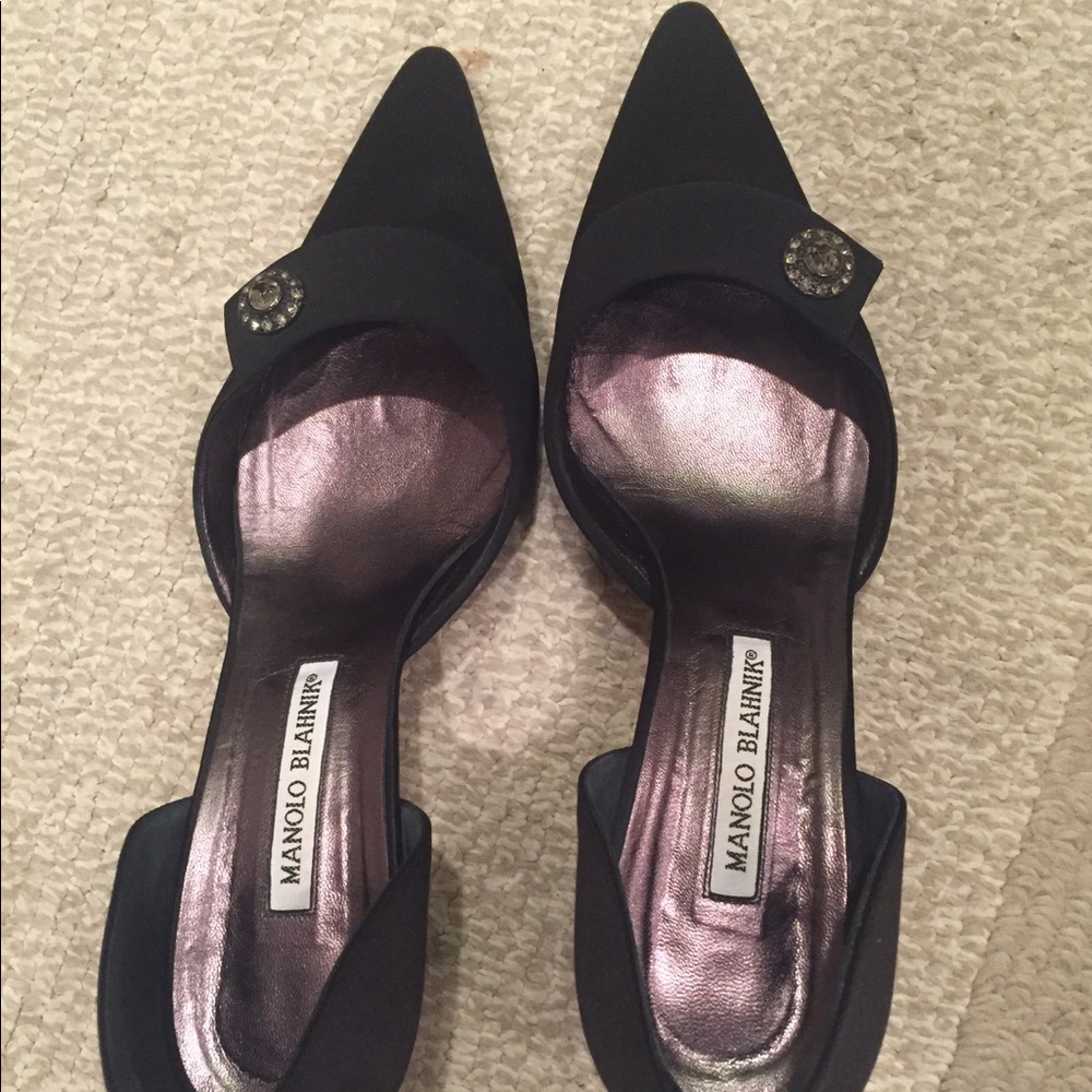 Manolo Blahnik Black Satin Size 39