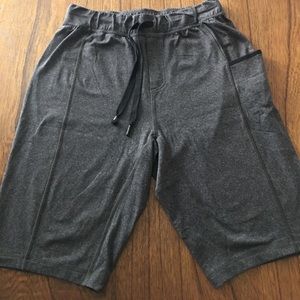 Lulu lemon shorts 11" seam