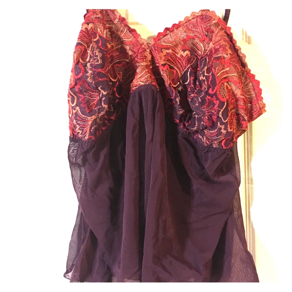Cacique cami beautiful trim & detail 22/24