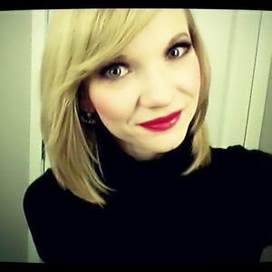 Meet your Posher, Siobhan