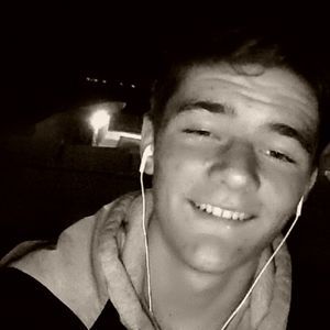 Meet your Posher, Hunter