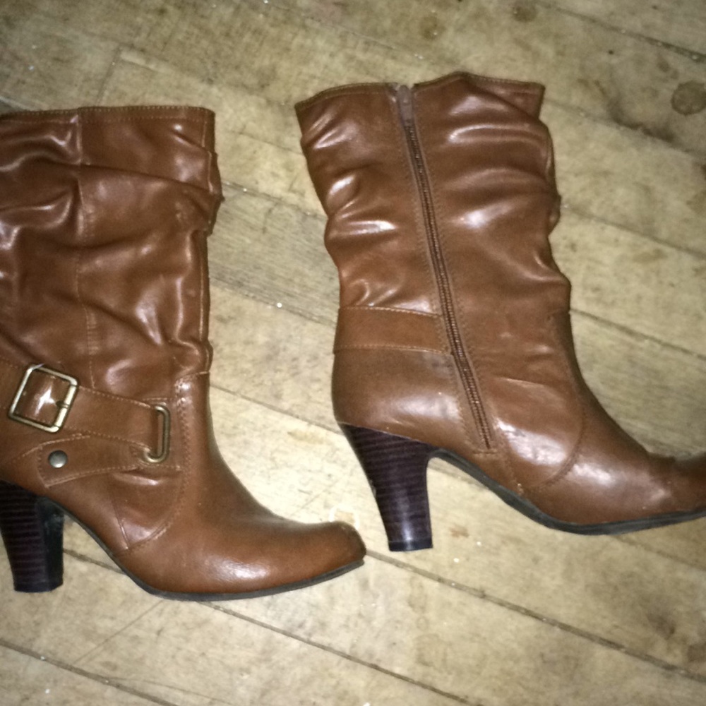 Brown Faded Glory Leather Boots