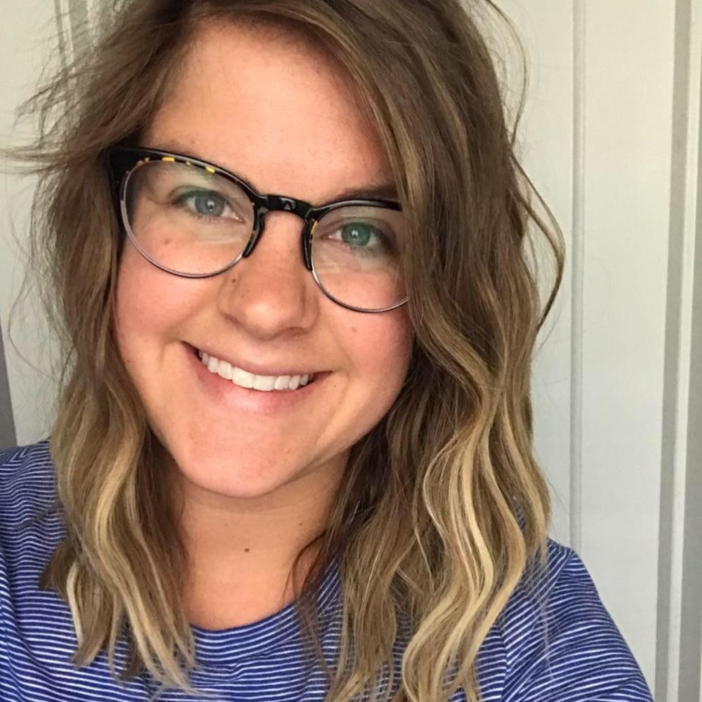 Meet your Posher, Becca