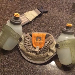 Nathan Trail Hydration Belt