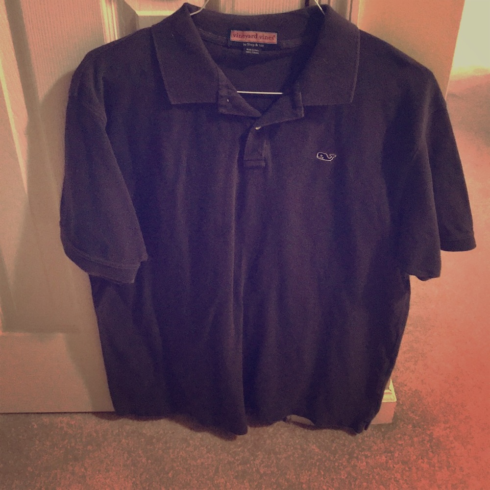 Dark blue vineyard vines polo shirt