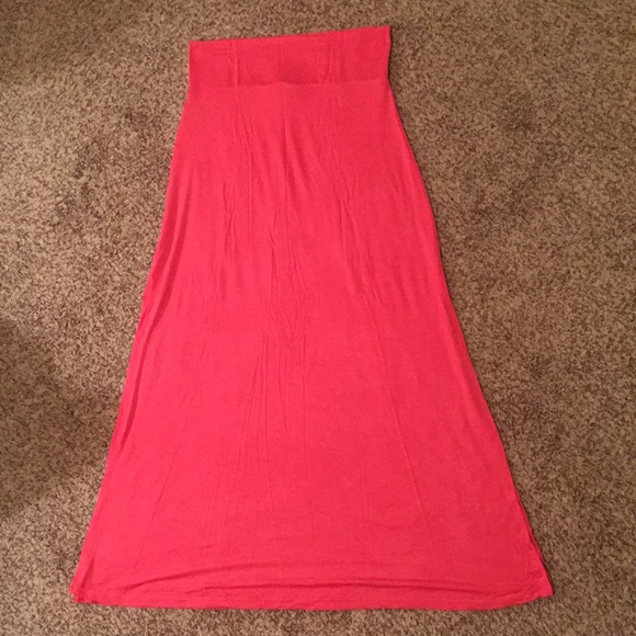 Charlotte Russe Pink Slit Maxi Skirt 🔥NWOT🔥 - Picture 2 of 5