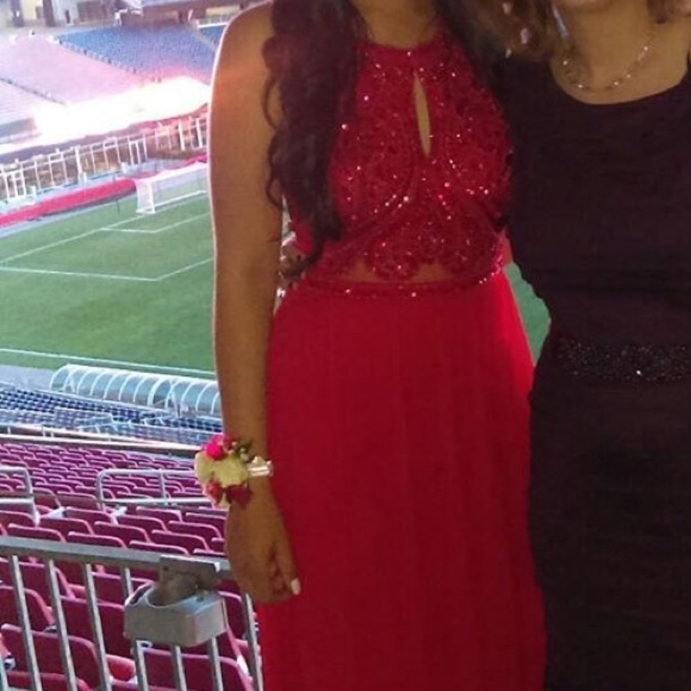 Prom Dress - Picture 2 of 2