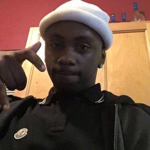 Meet your Posher, Laron