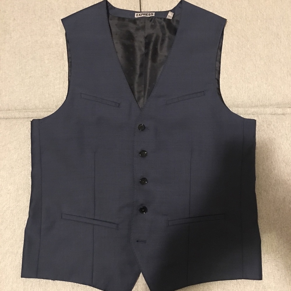 Express men’s vest