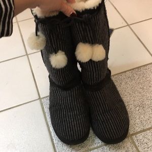 Authentic UGG boots - size 8