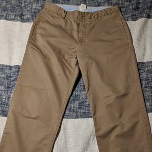 Gap relaxed Khakis