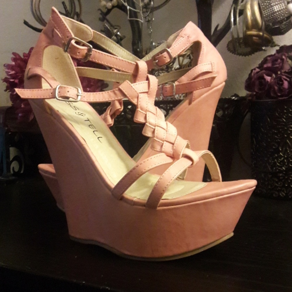 Pink Wedged Kaitlyn's