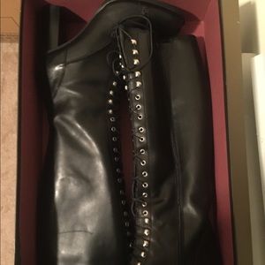 Tall under the knee boots