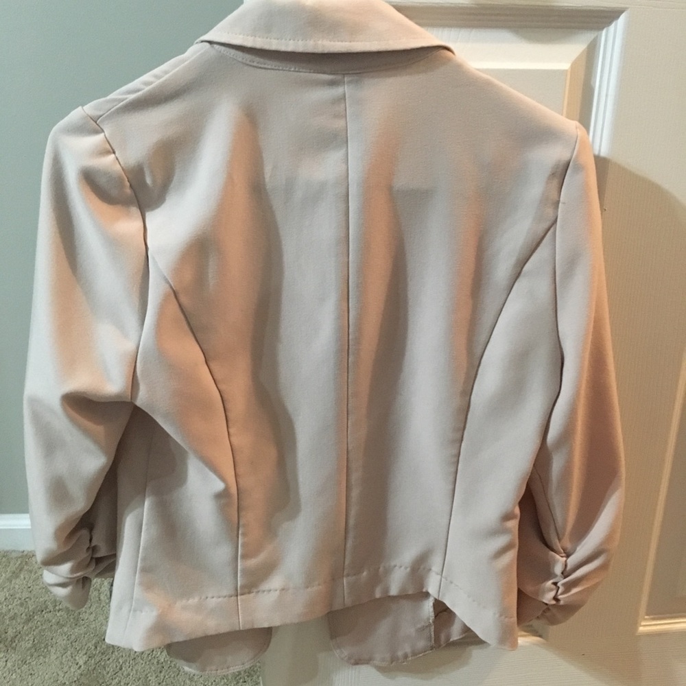 Beige blazer - Picture 2 of 3