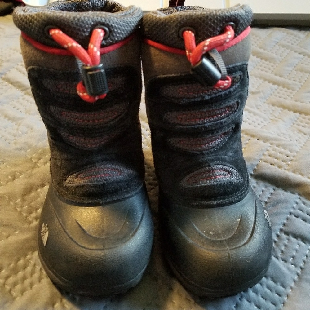 North face Toddler boys snowboots