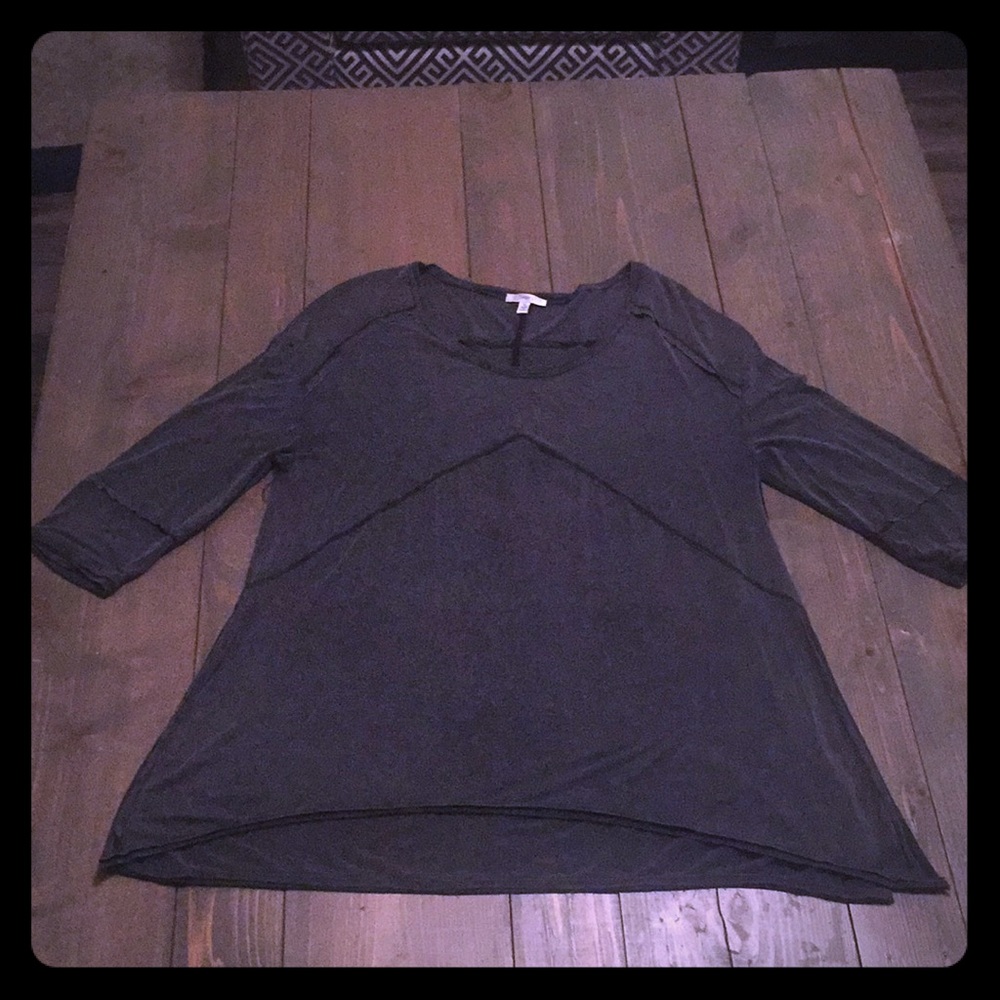 Women’s shirt