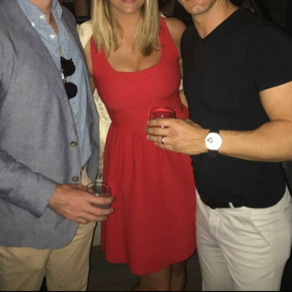 Little red dress! 🙌🏻❤️