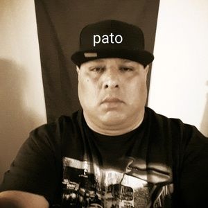 Meet your Posher, Adolfo