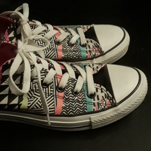 "Multicolored Converse" - Picture 2 of 2