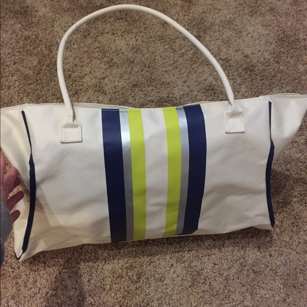 NEW DSW Yoga Bag