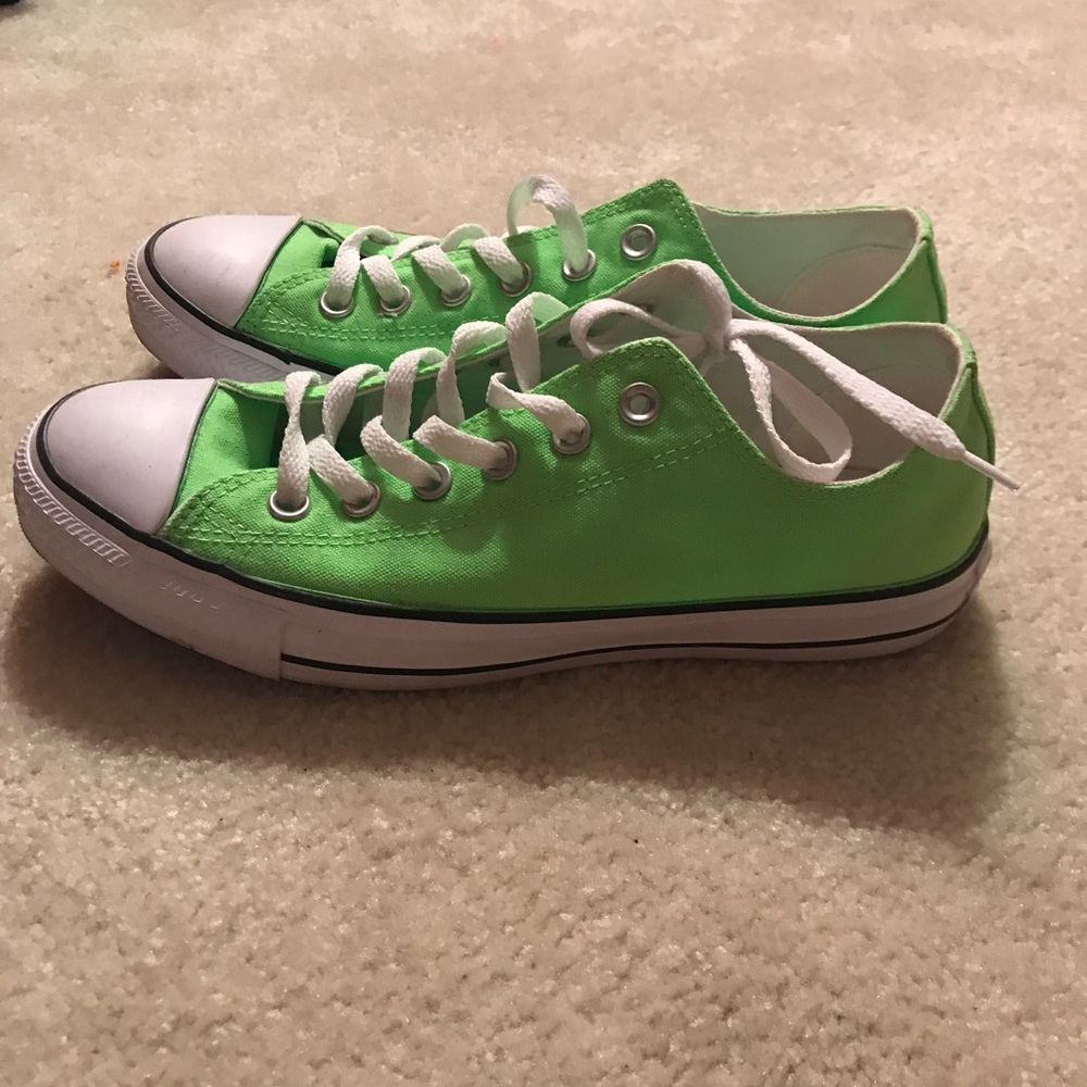 Lime green converse