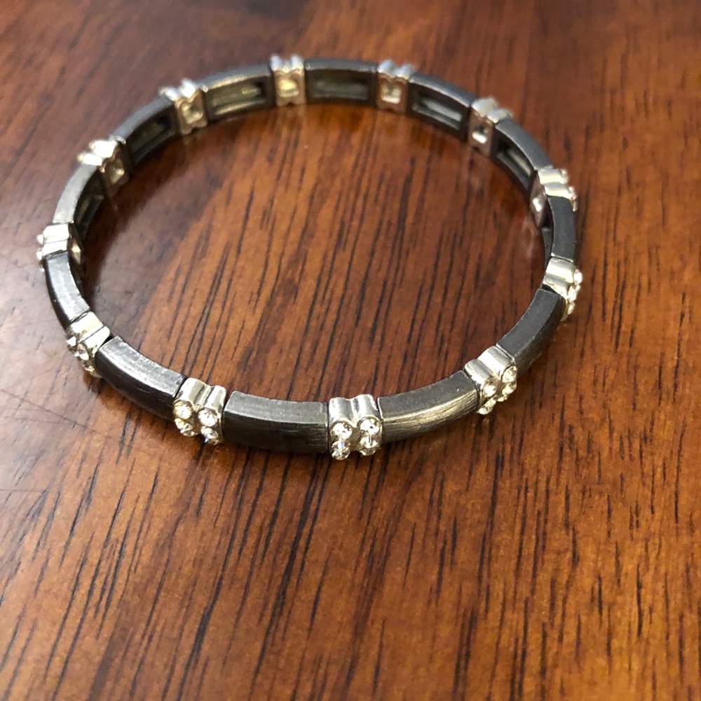 2 For 15 Stackable Swarovski Crystal Bangles. - image 4