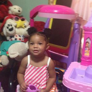 Meet your Posher, Kenyon