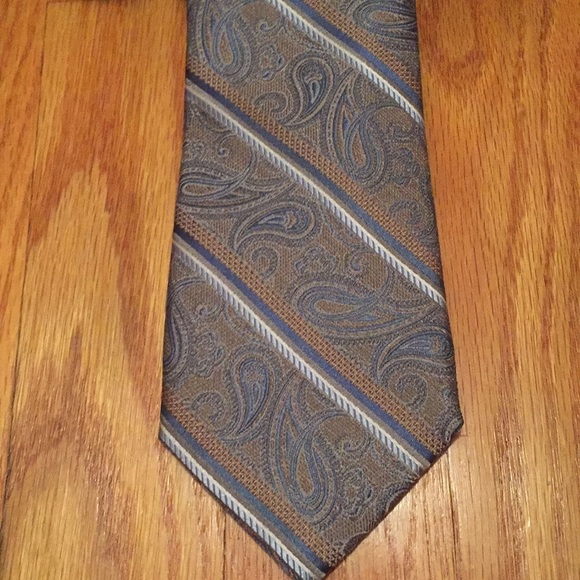 Pronto Uomo Blue-Gray Paisley Tie - NWT - Picture 2 of 5