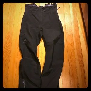 Arc'teryx Theta SV bib, Women's Large