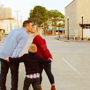 Meet your Posher, Charles