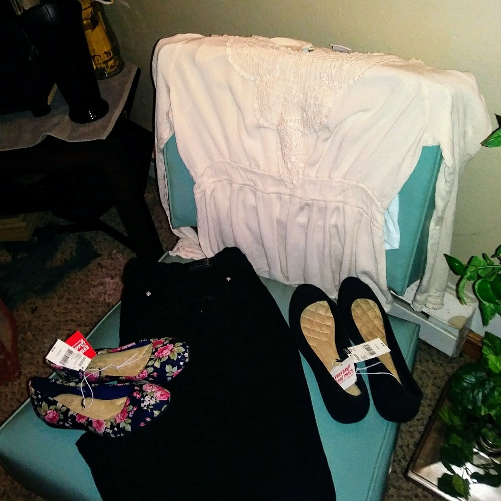 Super cute outfit 20W