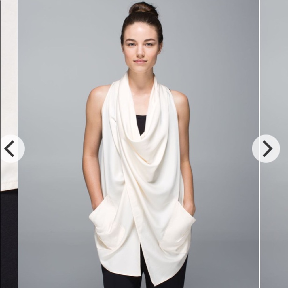 Lululemon Tranquility Wrap in Angel Wing